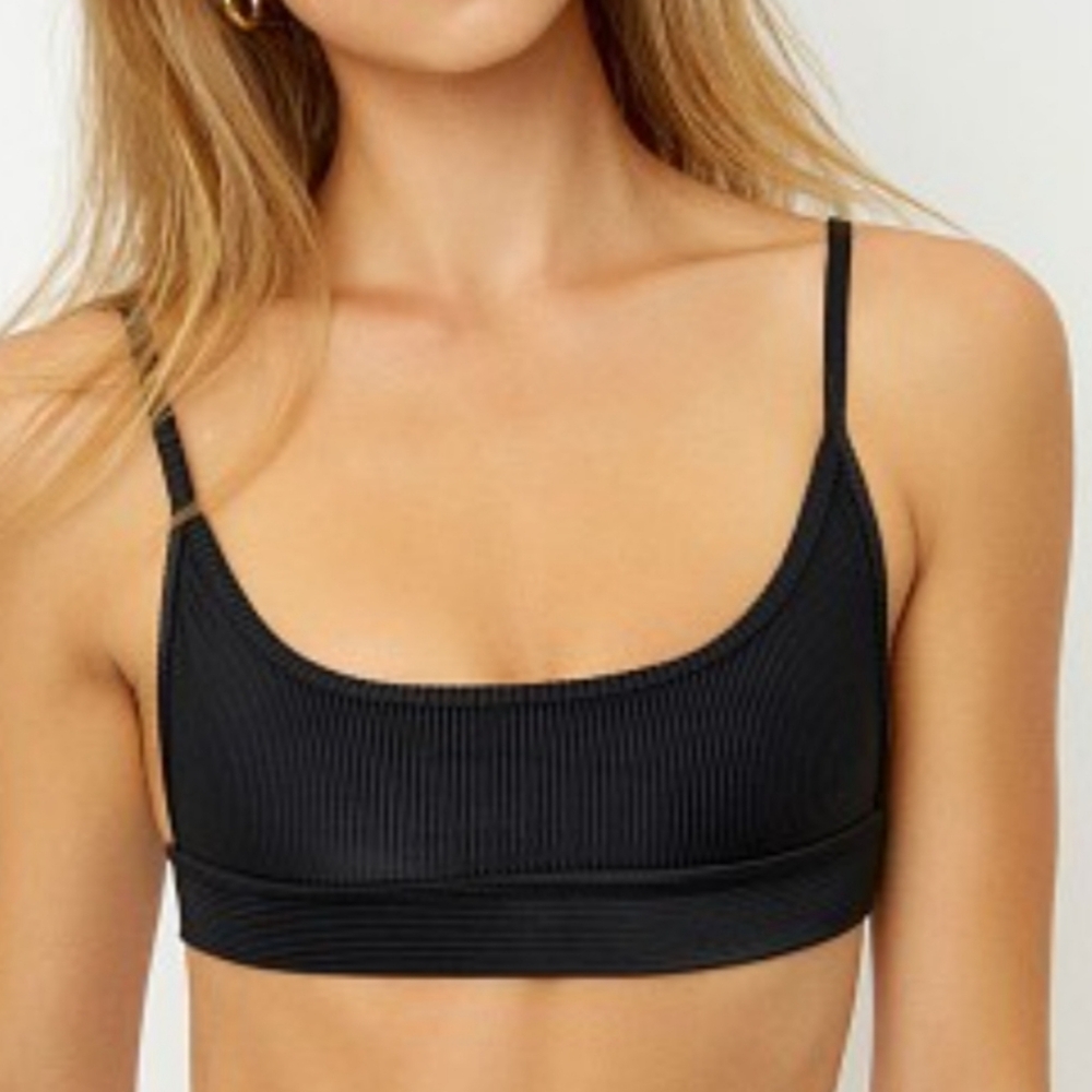 Frankie's Bikinis Black Ribbed Scoop Bikini Top